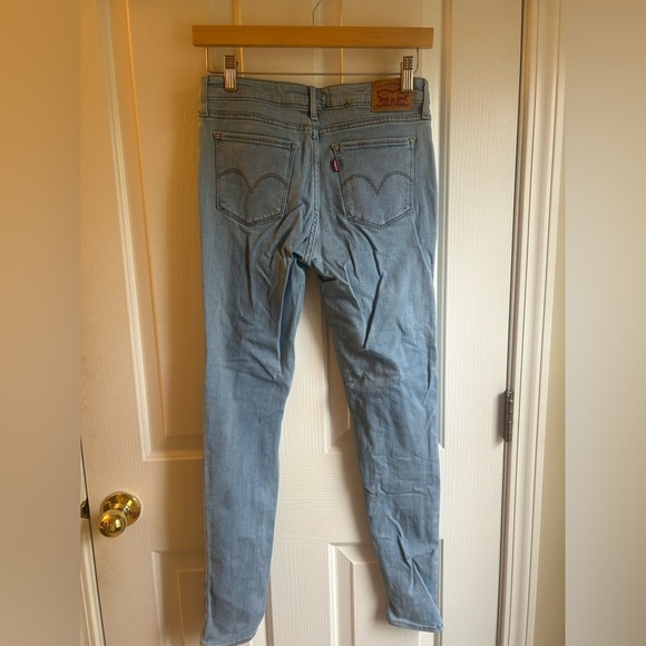 Levi's 711 Skinny Women's Jeans Size 28 in Light Medium Wash - Picture 4 of 8
